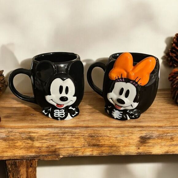 SET OF 2 Mickey & Minnie Mouse Skeleton Hand Painted Halloween 14oz Ceramic Mugs - Picture 2 of 5